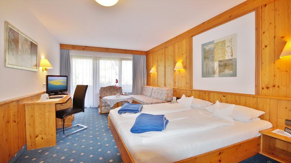Schwarzenbergs Traube 4*