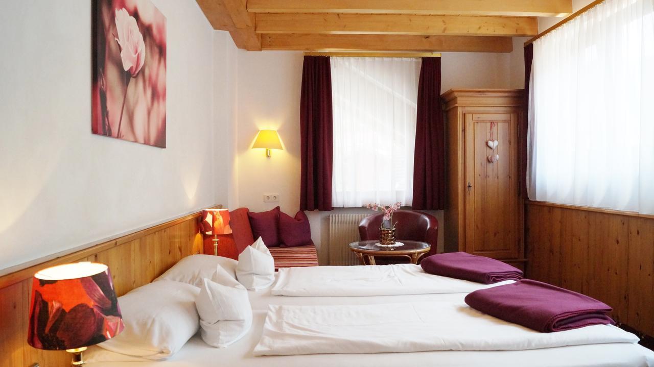 Schwarzenbergs Traube Hotel