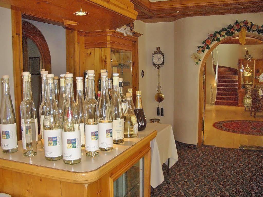 Hotel Schwarzenbergs Traube 4*